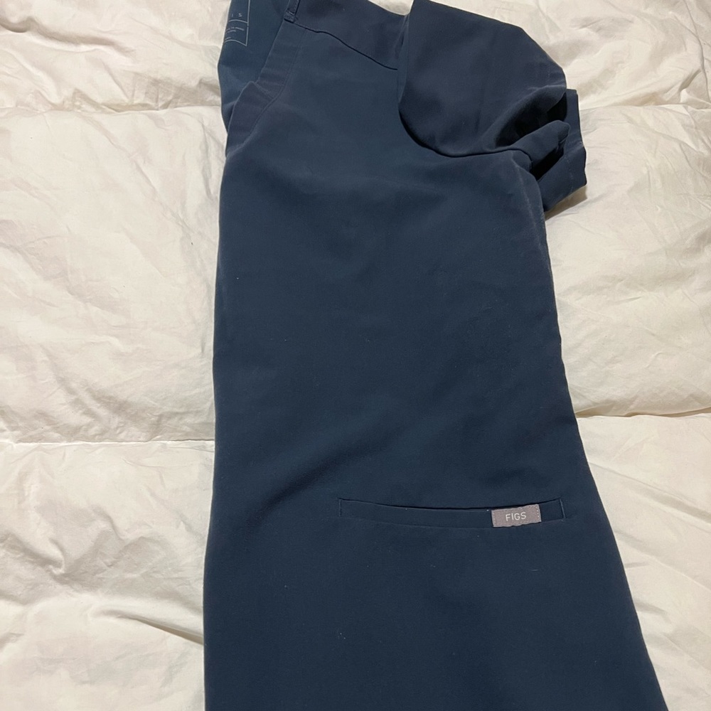 Dark Harbor scrub top , limited edition .Only worn few times due to color change